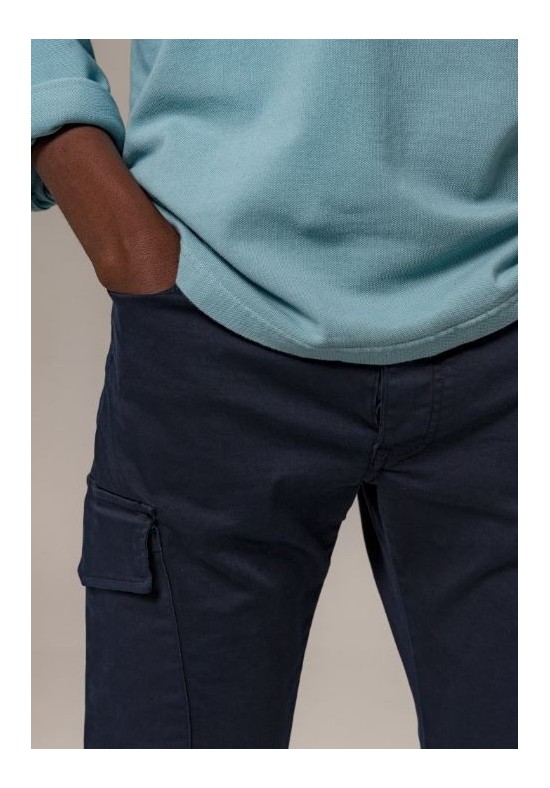 PANTALÓN CARGO AZUL