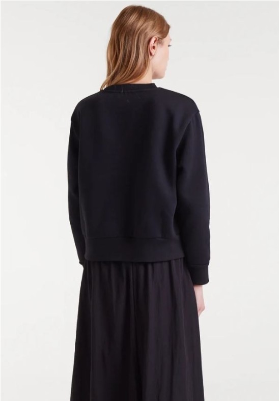 SUDADERA CUELLO LAZO