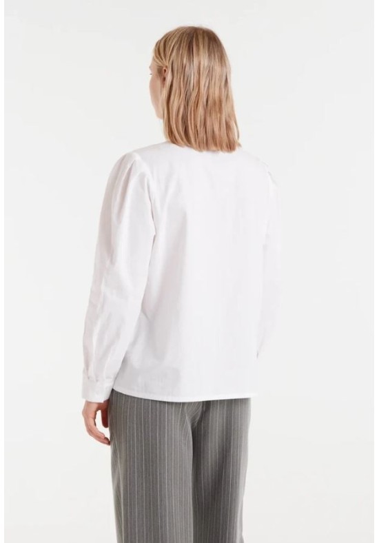 CAMISA BLANCA LAZADA