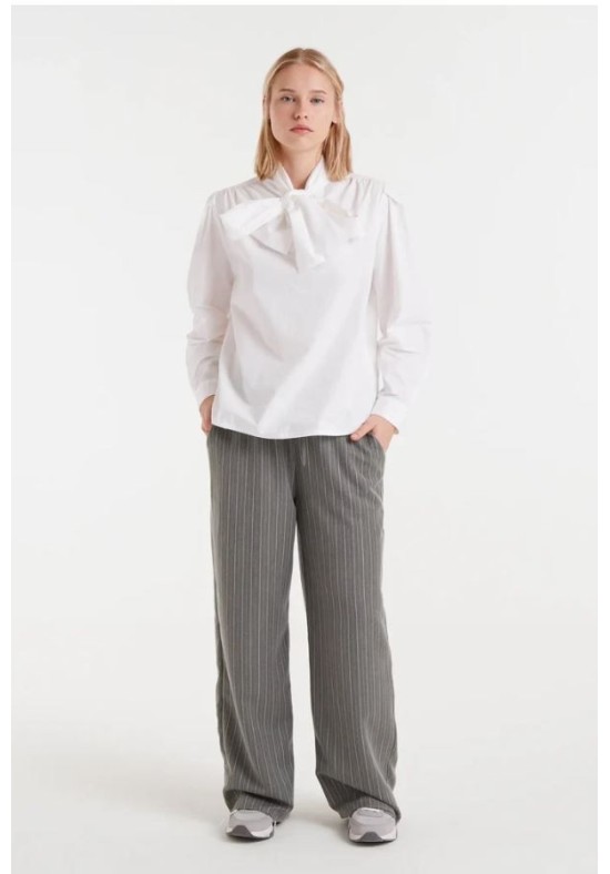 CAMISA BLANCA LAZADA