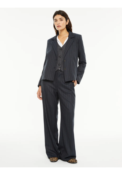 PANTALÓN RAYA DIPLOMÁTICA