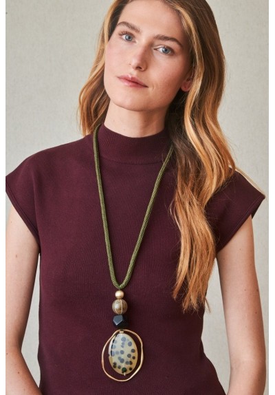 COLLAR RESINA