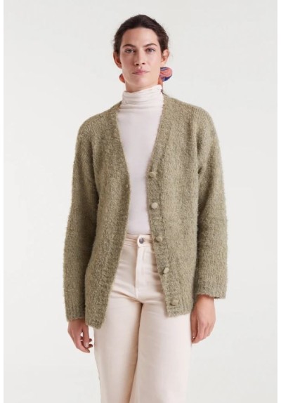 CHAQUETA VERDE TEXTURA